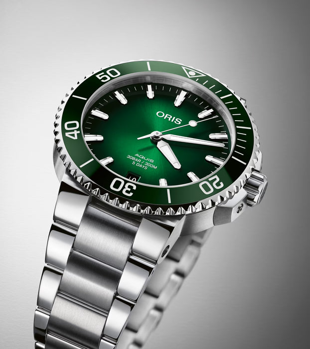 ORIS　オリス　アクイスデートキャリブル400　 01 400 7769 4157-07 8 22 09PEB